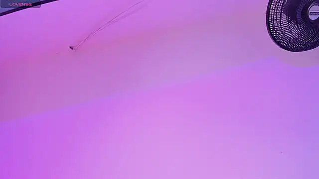 JanneBlossom  online show from March 26, 9:42 pm