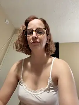 CreamedKitten online show from November 21, 4:05 pm