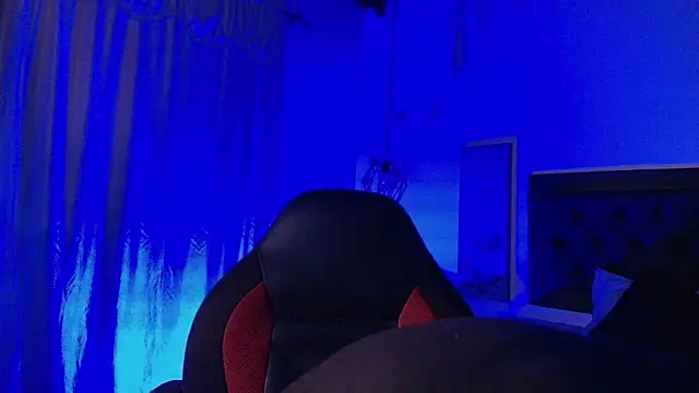 Ghost  Girl  online show from November 5, 4:23 am