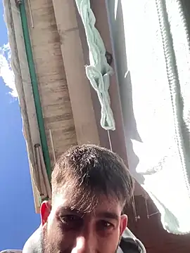 Snapshot of Dondeloquieras4 chatting on February 6, 12:30 pm Dondeloquieras4 online show from February 6, 12:30 pm