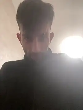 Snapshot of Dondeloquieras4 chatting on February 19, 10:28 pm Dondeloquieras4 online show from February 19, 10:28 pm