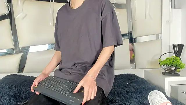 Genesis ask online show from November 17, 3:34 am