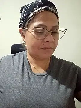 Angie milf50 online show from April 11, 6:40 am