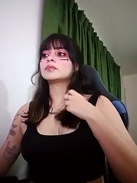 Annagoth  online show from November 14, 5:06 am