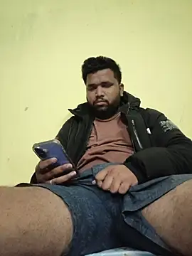 Snapshot of _Ramesh_pj chatting on November 18, 11:59 pm Ramesh pj online show from November 18, 11:59 pm