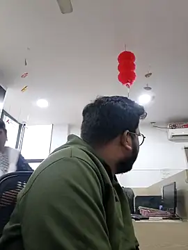 Snapshot of _Ramesh_pj chatting on November 30, 8:18 am Ramesh pj online show from November 30, 8:18 am