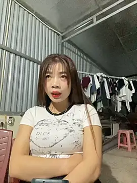 Zlienr023 online show from November 23, 12:38 pm