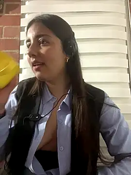 Au-rora online show from December 20, 6:53 am