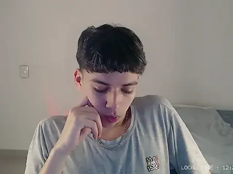 Sett 01 online show from November 8, 5:18 am