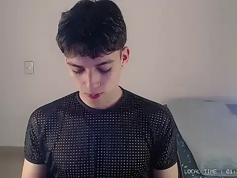 Sett 01 online show from November 12, 6:36 am