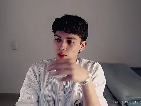 Sett 01 online show from December 18, 5:57 am