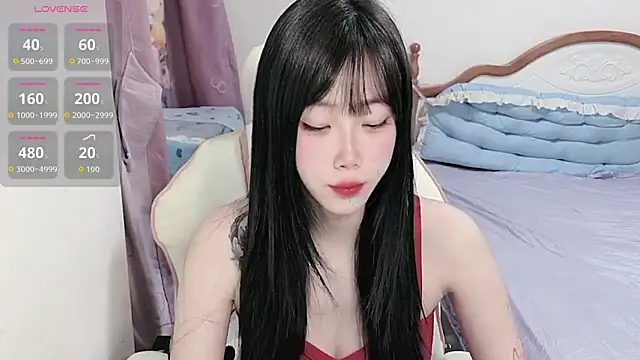 Vivian-88 online show from April 30, 2:29 am