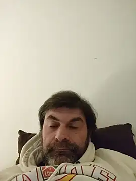 Snapshot of Alisex59 chatting on February 8, 8:45 pm Alisex59 online show from February 8, 8:45 pm