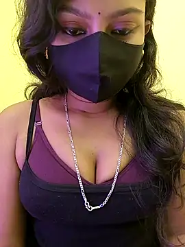 Sexy-suhana- online show from December 20, 7:10 pm