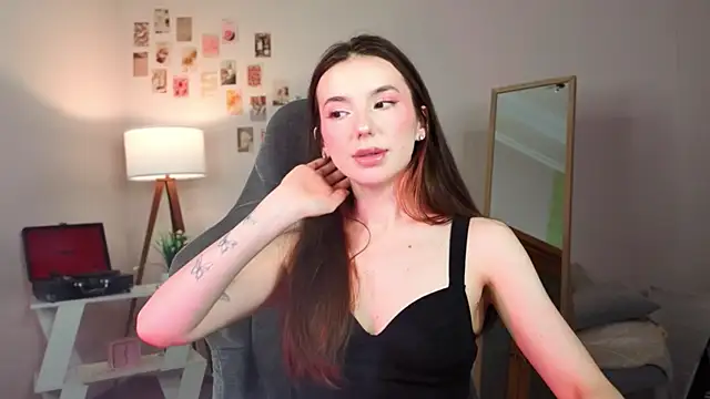 yourfrenchteacher online show from December 21, 4:52 am