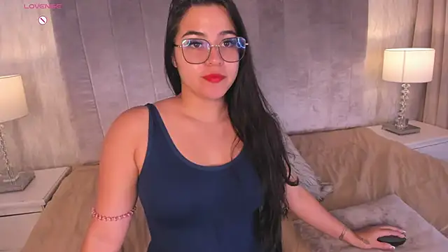 Melanie hillz online show from May 24, 11:10 pm