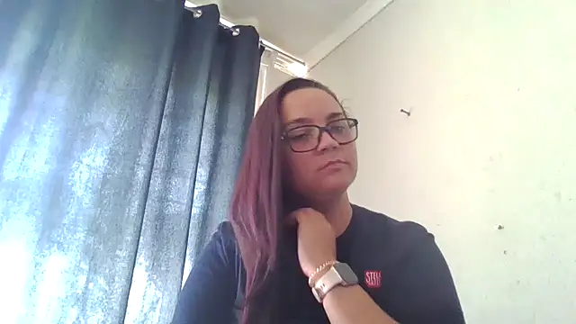 lilMissMarli online show from April 8, 8:14 am