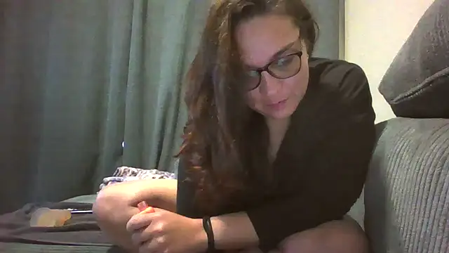 Snapshot of lilMissMarli chatting on July 8, 6:07 am lilMissMarli online show from July 8, 6:07 am
