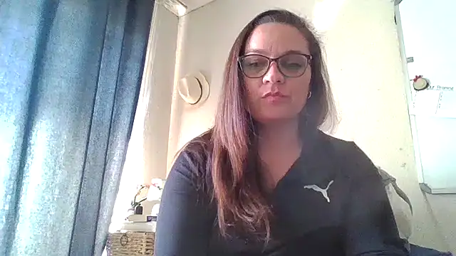 Snapshot of lilMissMarli chatting on July 11, 12:41 pm lilMissMarli online show from July 11, 12:41 pm