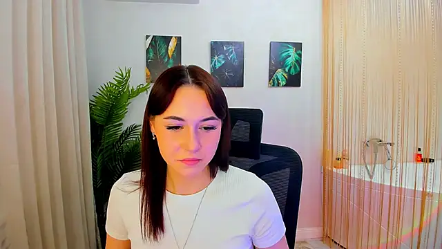 MakeYoueHappy online show from November 28, 12:08 pm