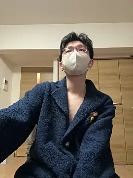 Snapshot of isao752702 chatting on December 14, 12:10 pm isao752702 online show from December 14, 12:10 pm