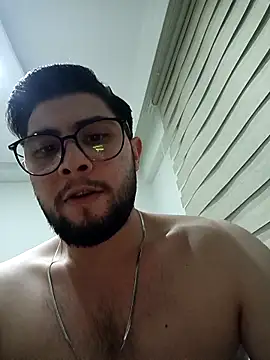 Mstfaavan64 online show from April 25, 9:01 pm