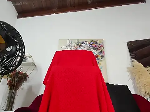 hathor  01 online show from November 4, 4:33 am