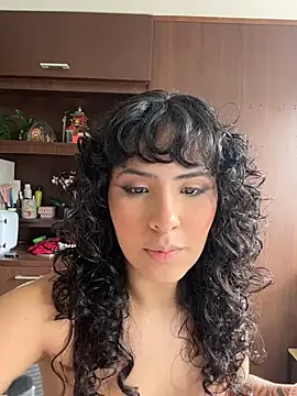 SugarTroubl33 online show from October 30, 1:12 pm