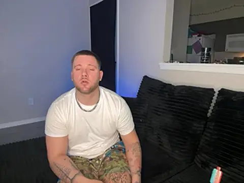 Snapshot of thepornplugz chatting on February 9, 4:55 pm thepornplugz online show from February 9, 4:55 pm