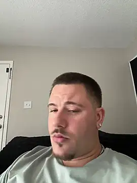 Snapshot of thepornplugz chatting on May 15, 6:04 pm thepornplugz online show from May 15, 6:04 pm