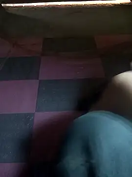 Snapshot of Lovebaby-love chatting on December 22, 2:30 am Lovebaby-love online show from December 22, 2:30 am