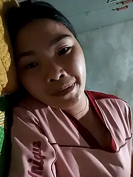 Snapshot of Lovebaby-love chatting on April 8, 7:30 am Lovebaby-love online show from April 8, 7:30 am