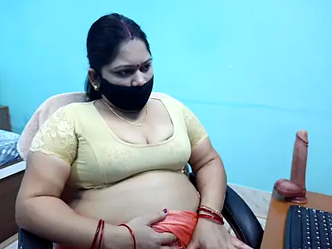 SWEETY RANI online show from April 7, 10:15 am