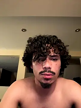 Snapshot of NomixDg chatting on November 16, 4:18 am NomixDg online show from November 16, 4:18 am