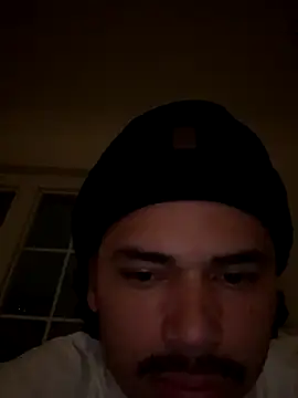 Snapshot of NomixDg chatting on November 19, 2:11 am NomixDg online show from November 19, 2:11 am