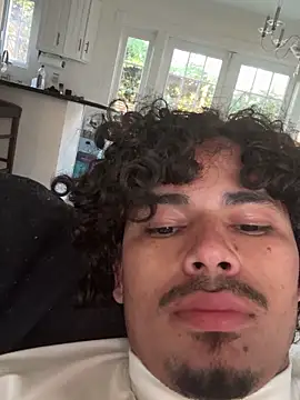 Snapshot of NomixDg chatting on November 24, 8:41 pm NomixDg online show from November 24, 8:41 pm