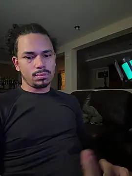 Snapshot of NomixDg chatting on March 5, 7:04 am NomixDg online show from March 5, 7:04 am