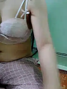 Snapshot of Kieuxinhgai chatting on November 8, 7:41 am Kieuxinhgai online show from November 8, 7:41 am