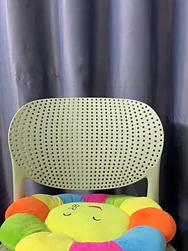 Snapshot of karakin1220 chatting on December 19, 4:30 am karakin1220 online show from December 19, 4:30 am