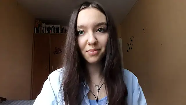 Kimixoo online show from November 3, 10:49 am