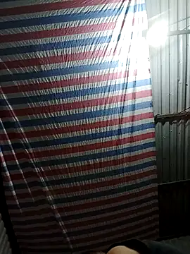 bella-la online show from November 9, 10:57 am