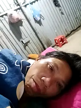 bella-la online show from December 13, 8:14 pm