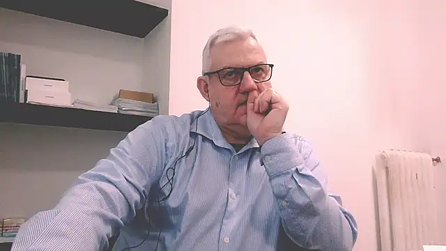 Diegoriv71 online show from March 18, 8:06 am