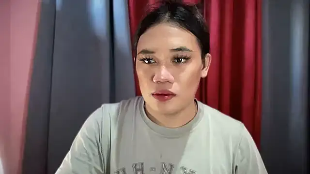 untouchable mia online show from November 20, 12:22 am