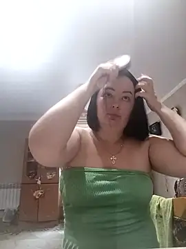 Snapshot of Sunny_Isles_Beach chatting on November 8, 6:13 am Sunny Isles Beach online show from November 8, 6:13 am