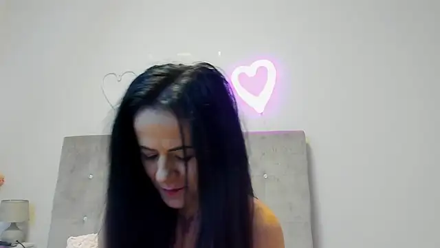 brianaflynt online show from February 16, 7:21 pm