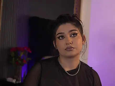 Snapshot of KeylaNoir chatting on January 6, 9:57 am KeylaNoir online show from January 6, 9:57 am