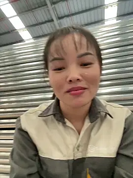 Snapshot of Night_owl111 chatting on October 30, 5:09 am Night owl111 online show from October 30, 5:09 am