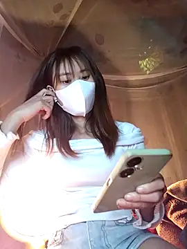 Snapshot of Em_xinh01 chatting on March 9, 9:46 am Em xinh01 online show from March 9, 9:46 am