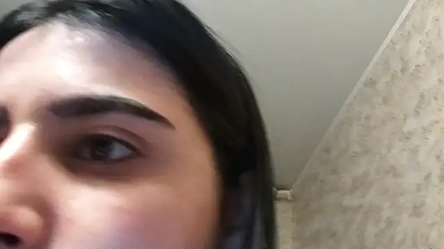 Lina rix online show from October 29, 1:35 pm